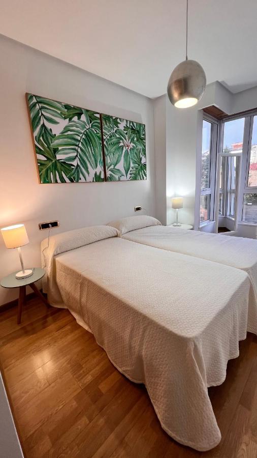 Apartamentos San Martin Ourense Centro 2 المظهر الخارجي الصورة